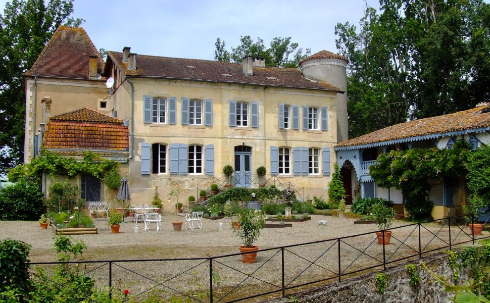 French property for sale - FCH843