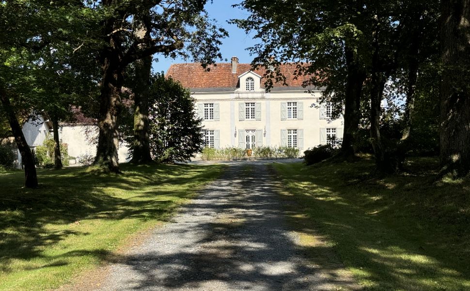 French property for sale - FCH1040