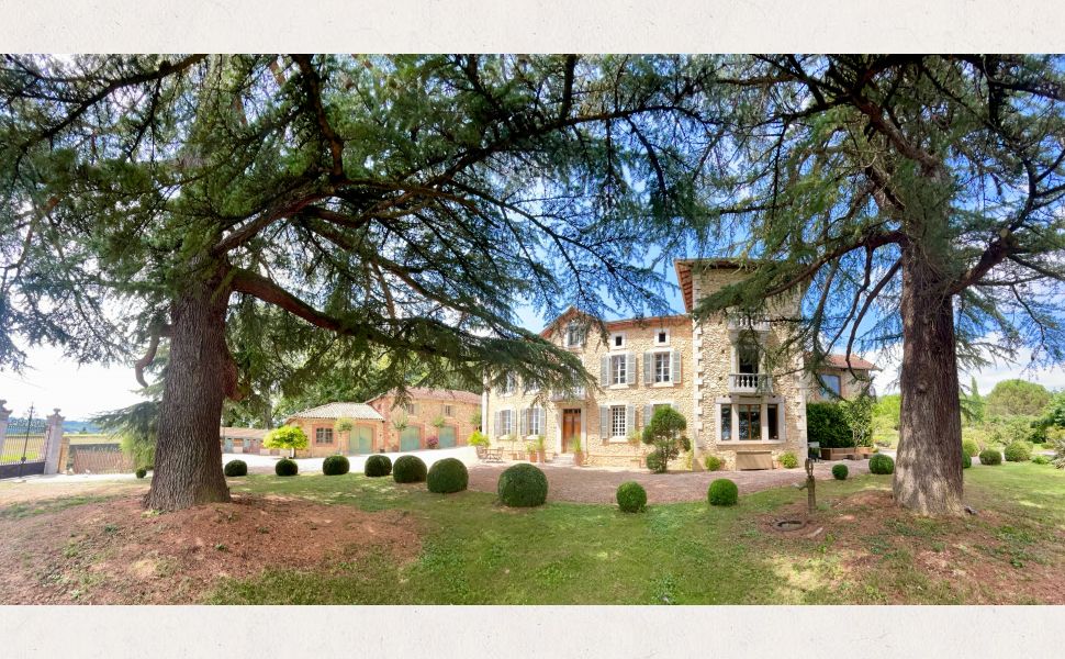 French property for sale - FCH655