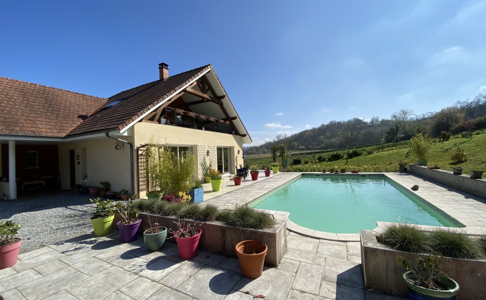 French property for sale - FCH842