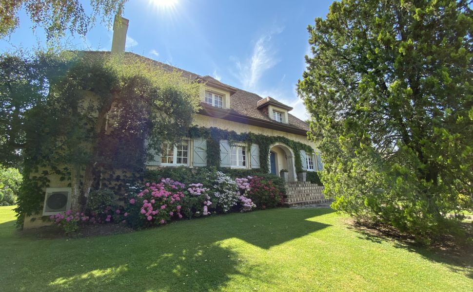 French property for sale - FCH915