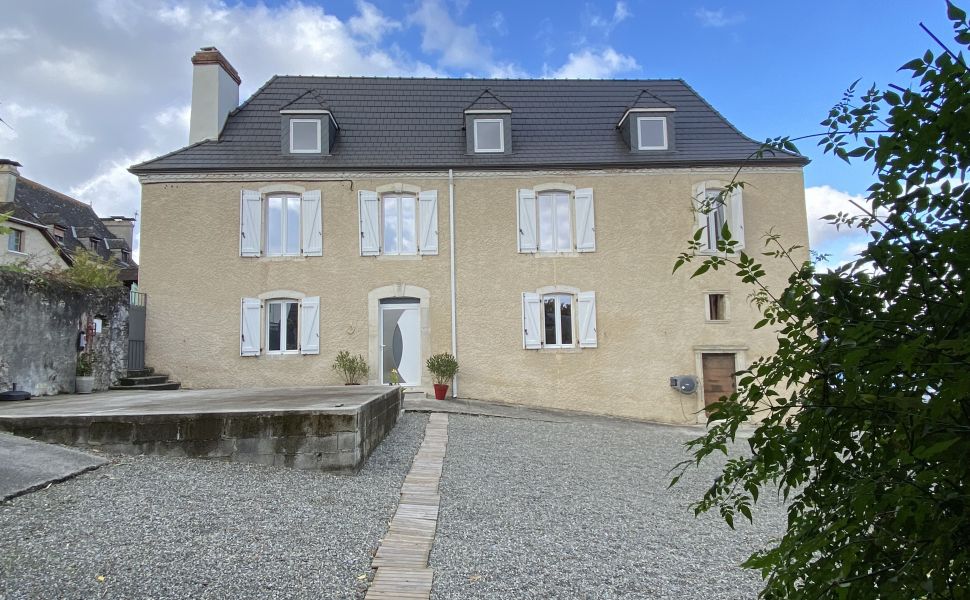 French property for sale - FCH882