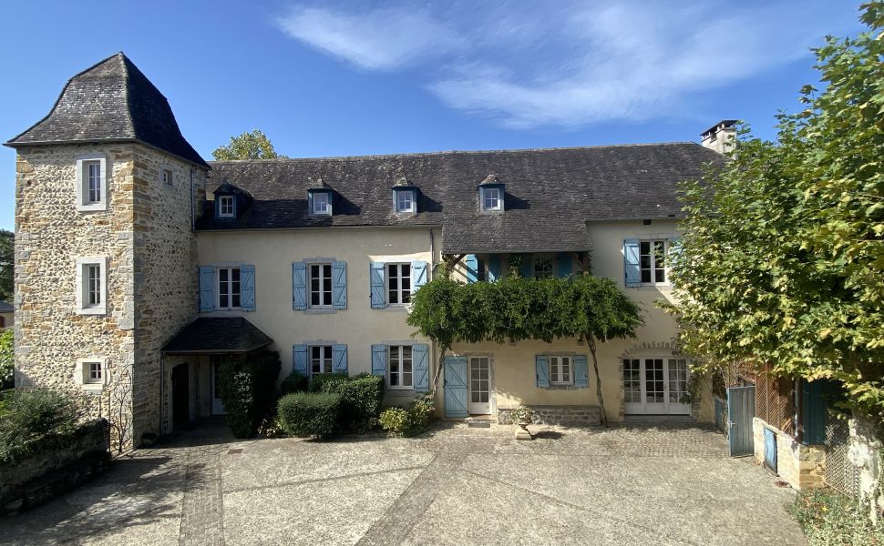 French property for sale - FCH959