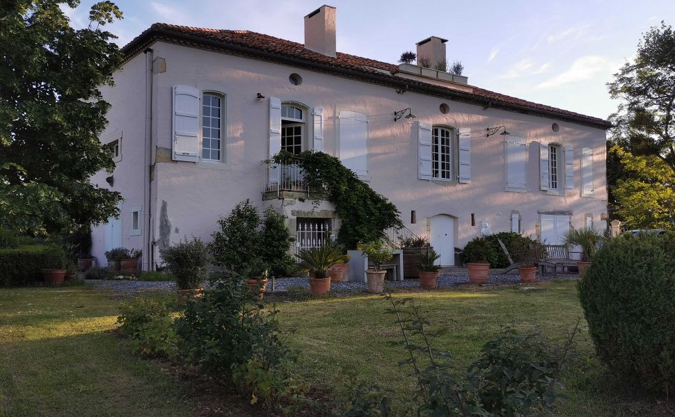 French property for sale - FCH958