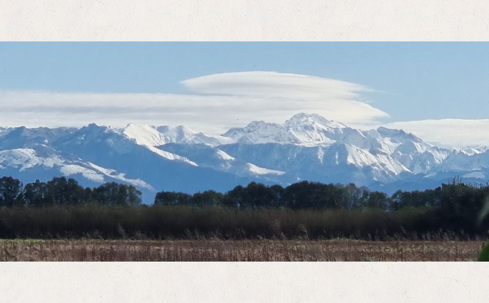 Belle Maison 18ème Siècle, Entièrement Rénovée Avec Vue Pyrénées et Grange Indépendante