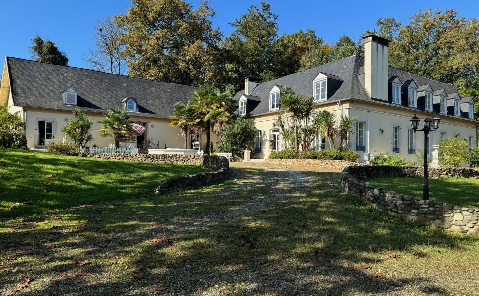  Magnifique maison de maître avec possibilité d'activité commerciale