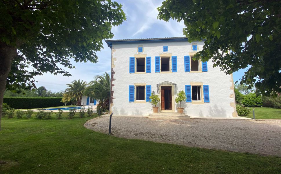 Maison de Campagne Élégant, Situé dans un Cadre Paisible à moins d'une heure de la Côte