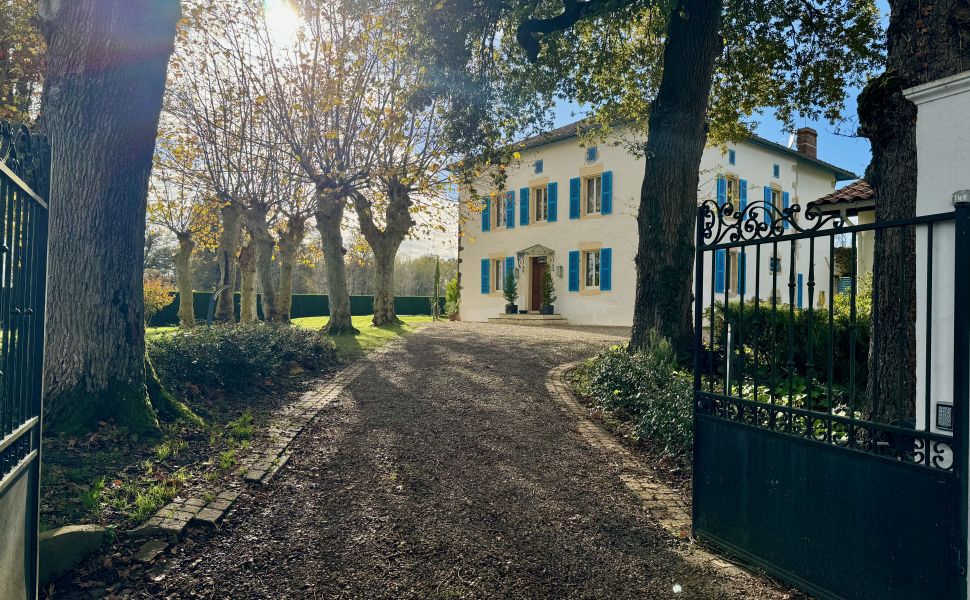 Maison de Campagne Élégant, Situé dans un Cadre Paisible à moins d'une heure de la Côte