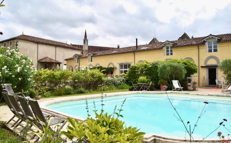 French property for sale - FCH1098