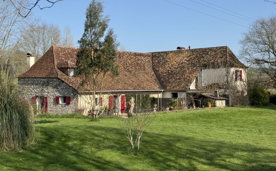 French property for sale - FCH1108