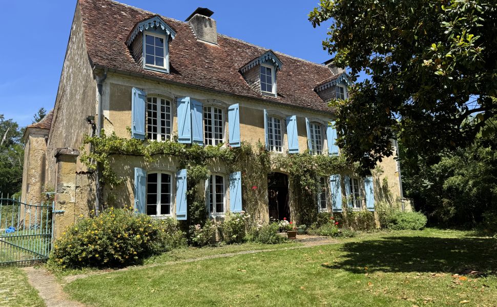 French property for sale - FCH1134