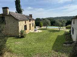 Fermette Charmant du 1772, avec Grange et Piscine, située en Pleine Campagne en bordure de son Villa