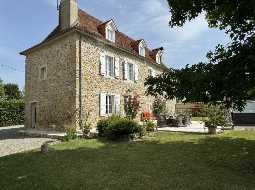 Belle Maison 18ème Siècle, Entièrement Rénovée Avec Vue Pyrénées et Grange Indépendante