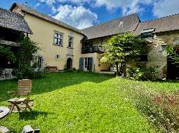 17C Maison de Maitre, set in an Attractive Courtyard with its Original Chai & Barns