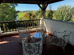 Substantial Family Home; Independent Annex; Walking Distance of the Charming La Bastide Clairence