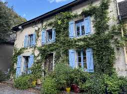 Charming Bearnaise Village House With Artists Studio In the Heart of The Valley Aspe