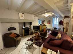 Charming Bearnaise Village House With Artists Studio In the Heart of The Valley Aspe