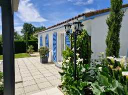 Maison de Campagne Élégant, Situé dans un Cadre Paisible à moins d'une heure de la Côte