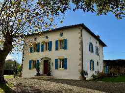 Maison de Campagne Élégant, Situé dans un Cadre Paisible à moins d'une heure de la Côte