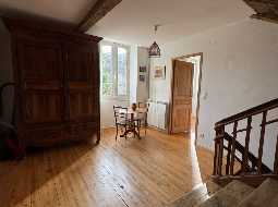 An Exceptional 18C 5-Bed Family Home with 3-Bed Cottage, 22.6 Acres & Pyrenean Views