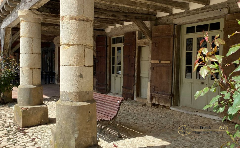 Rare Opportunity to Acquire one of Les Landes most Recognisable Historic Properties