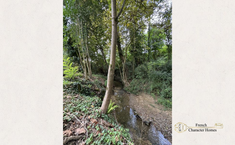 Picturesque 19th Century Watermill In Private Grounds With Swimming Pool