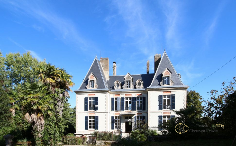 Gracious 19C Chateau Renovated in 2021; Napoleon III Features; 4HA Land; Pool