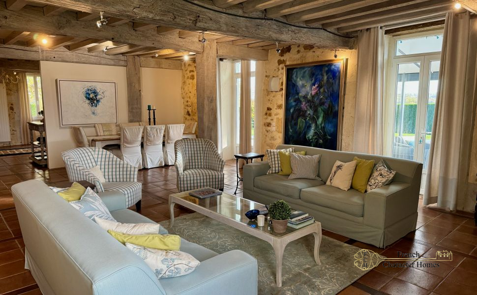 Stylish French Country Retreat set in a Peaceful Location under 1 hr to coast