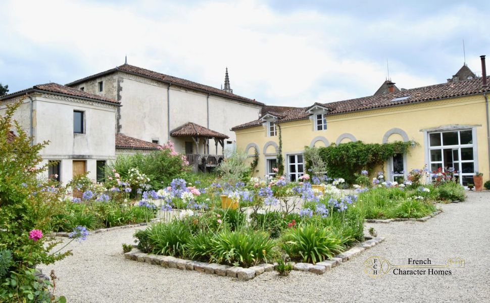 A Magnificent Stable Block Conversion 