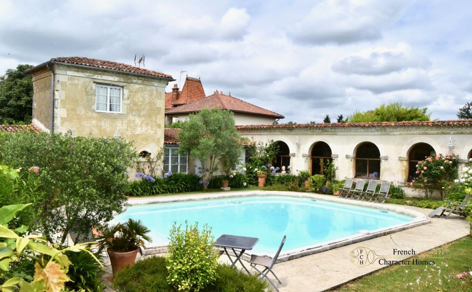 A Magnificent Stable Block Conversion 